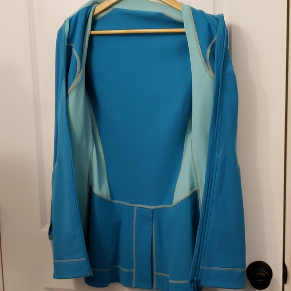 Lululemon jacket - Picture 13 of 14